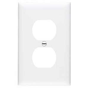 Pass & Seymour TPJ8-W Nylon Screw Mount Jumbo Size Unbreakable 1-Gang Wallplate 1-Duplex Receptacle White TradeMaster